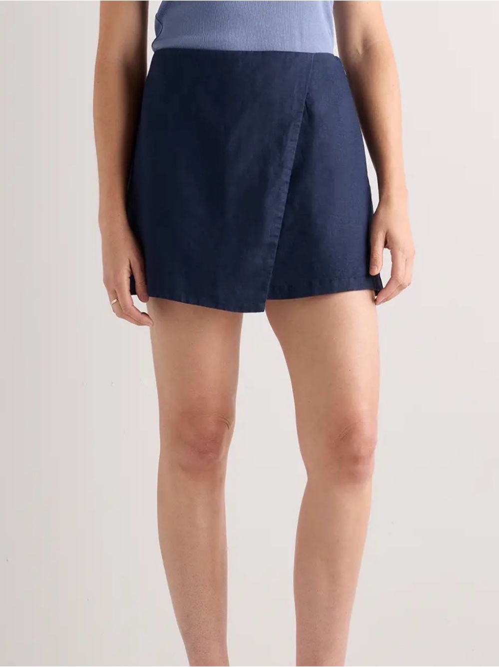 NWT Quince 100% Linen Skort